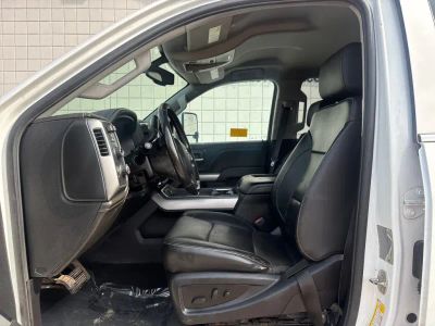 2018 Chevrolet Silverado 3500HD - Photo 4