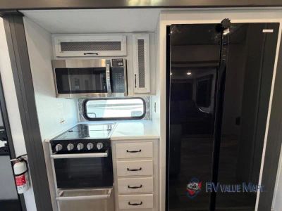 2024 Keystone RV Sprinter Limited - Photo 15