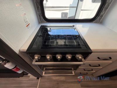 2024 Keystone RV Sprinter Limited - Photo 16