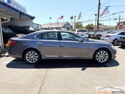 2012 Lexus LS 460 - Photo 9