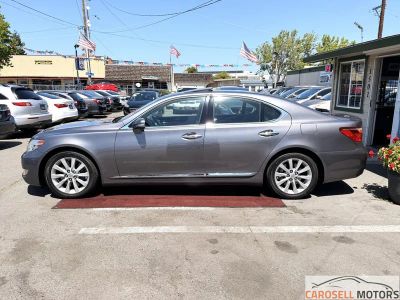 2012 Lexus LS 460 - Photo 4