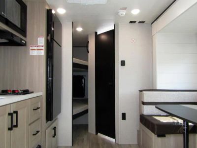 2026 Jayco PROWLER - Photo 2