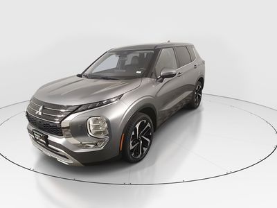 2024 Mitsubishi Outlander - Photo 3