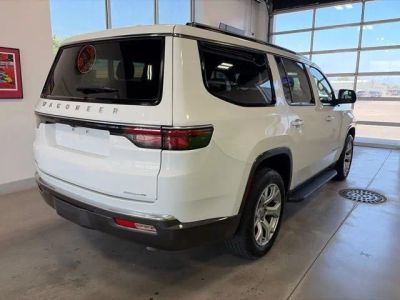 2022 Jeep Wagoneer — interior view