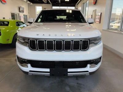 2022 Jeep Wagoneer — side profile view