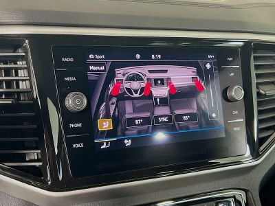 2021 Volkswagen Atlas Cross Sport — photo 10 view