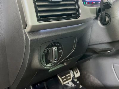 2021 Volkswagen Atlas Cross Sport — photo 14 view
