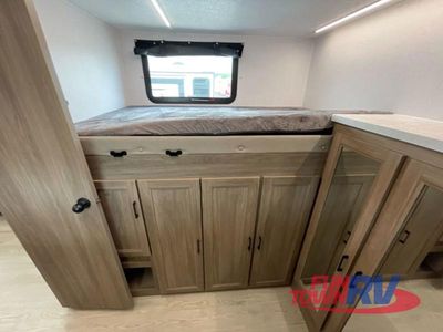 2025 Coachmen RV Freedom Express Ultra Lite - Photo 24