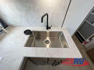 2025 Coachmen RV Freedom Express Ultra Lite - Photo 13