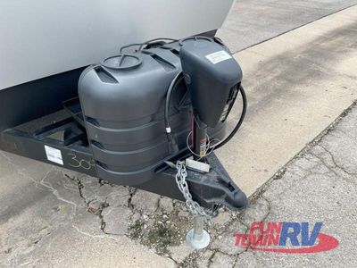 2025 Coachmen RV Freedom Express Ultra Lite - Photo 4