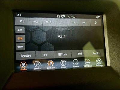 2021 Jeep Compass — photo 13 view