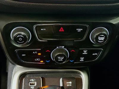 2021 Jeep Compass — photo 14 view