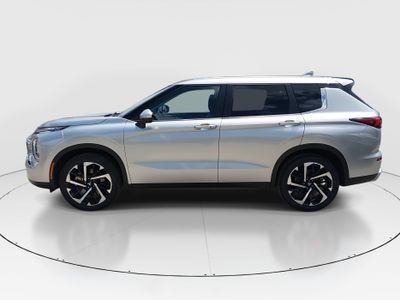 2024 Mitsubishi Outlander - Photo 4