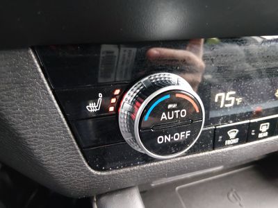 2024 Mitsubishi Outlander - Photo 17