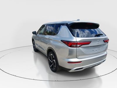2024 Mitsubishi Outlander - Photo 5