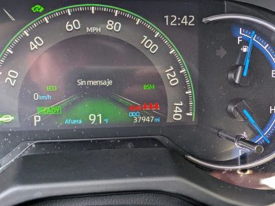 2024 Toyota RAV4 — photo 29 view