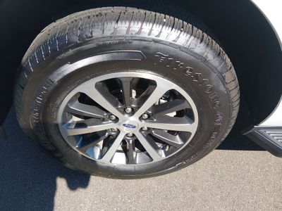 2021 Ford Expedition - Photo 10