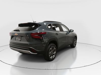 2025 Chevrolet Trax — photo 7 view