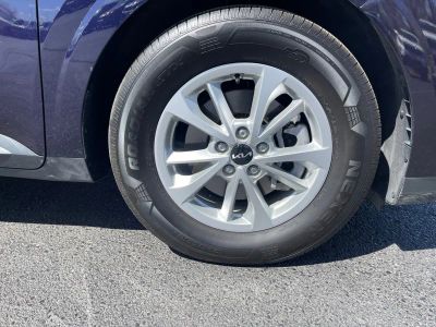 2024 Kia Carnival — photo 16 view