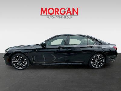 2020 BMW 7 Series — interior view
