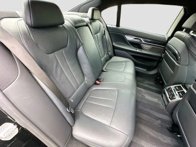 2020 BMW 7 Series — photo 28 view
