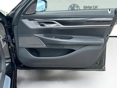 2020 BMW 7 Series — photo 32 view