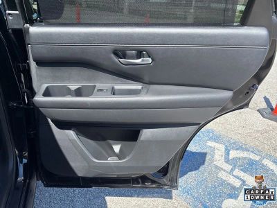 2025 Nissan Pathfinder - Photo 43