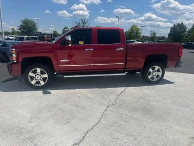 2019 Chevrolet Silverado 2500 HD - Photo 3