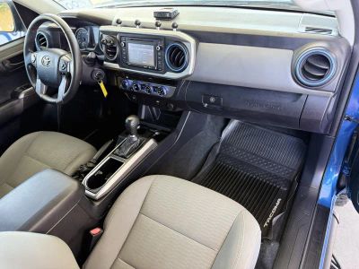 2017 Toyota Tacoma Double Cab — photo 19 view