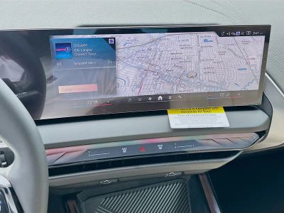 2026 BMW X3 — photo 9 view