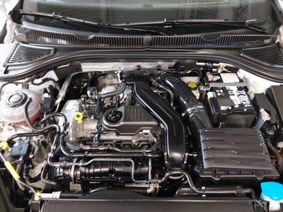 2025 Volkswagen Jetta - Photo 19