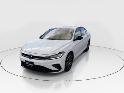 2025 Volkswagen Jetta - Photo 3
