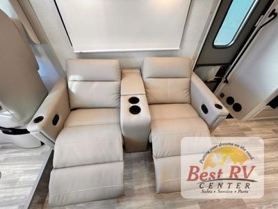 2026 Thor Motor Coach Vegas - Photo 30