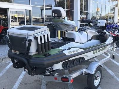2025 Sea-Doo FishPro Apex 300 - Photo 3