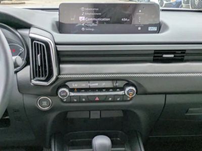 2026 Mazda CX-50 — photo 15 view