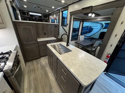 2022 Alliance RV Paradigm - Photo 14