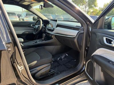 2023 Jeep Compass — photo 28 view
