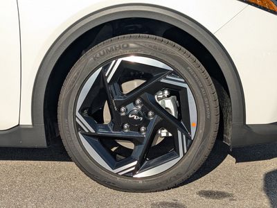 2025 Kia K4 - Photo 13