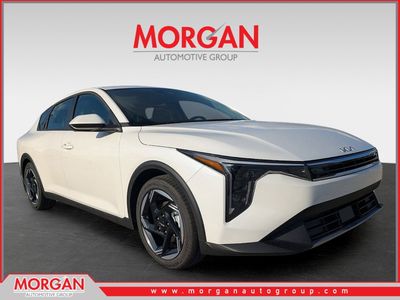 2025 Kia K4 - Photo 1
