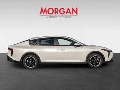 2025 Kia K4 - Photo 9