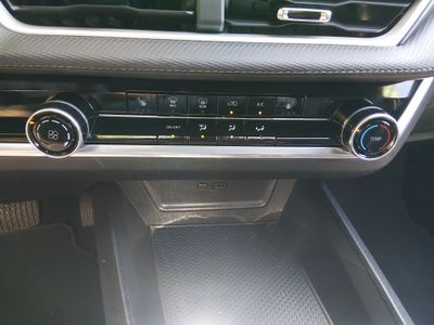 2026 Chevrolet Equinox — photo 13 view