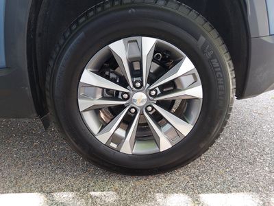 2026 Chevrolet Equinox — photo 10 view
