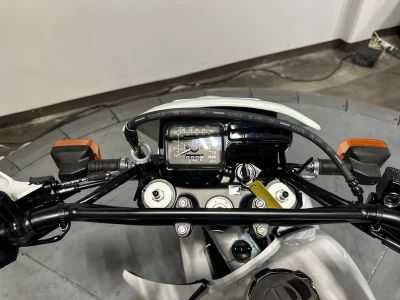 2025 Honda XR650L2S - Photo 11