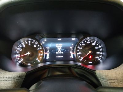 2024 Jeep Compass — photo 14 view