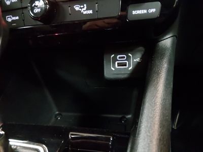 2024 Jeep Compass — photo 18 view