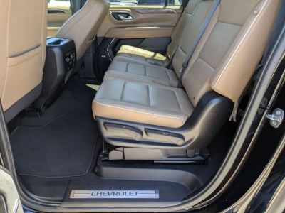 2024 Chevrolet Suburban - Photo 19