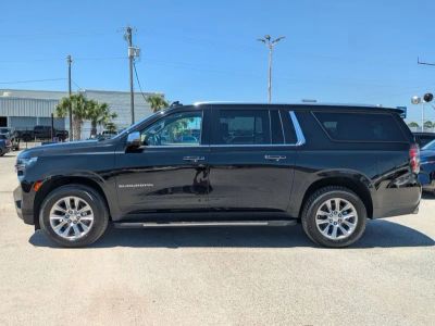 2024 Chevrolet Suburban - Photo 2