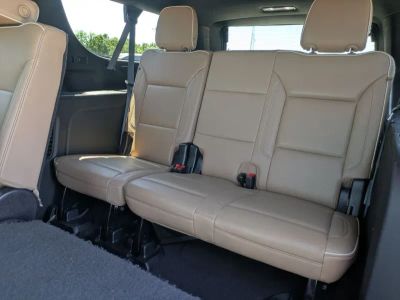 2024 Chevrolet Suburban - Photo 29