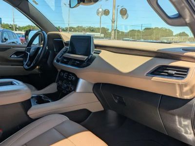 2024 Chevrolet Suburban - Photo 25
