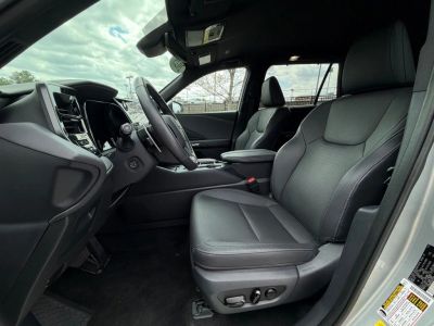2025 Lexus TX - Photo 17